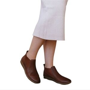 Dansko Women's Louisa Brown Leather Comfort Slip-On‎ Ankle Boots - NWOB - Sz 40